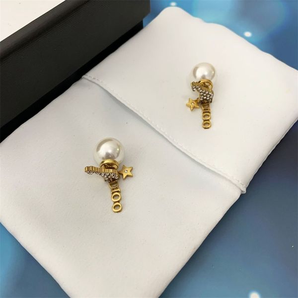 

20-year-old new giraffe pearl earrings female red s925 silver pin, Golden