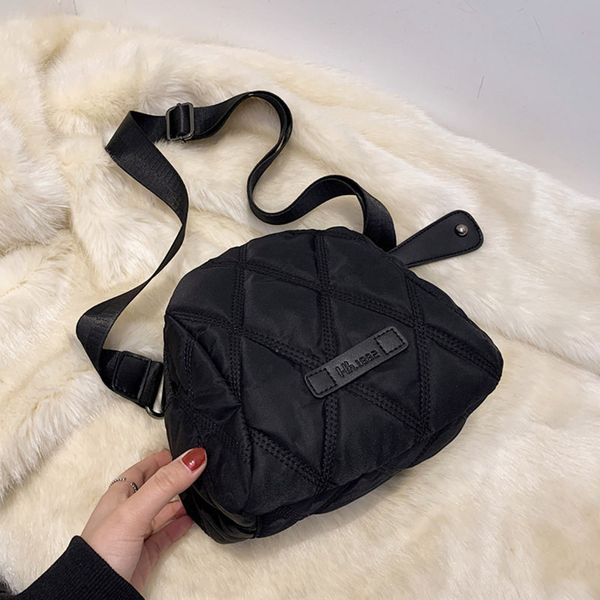 Saco de HBP Mulheres Nova 2022 Moda Cor Sólida Cintura Saco Crossbody Maré com Coreano Lingge Peito Grande Capacidade de Ombro Mensageiro Sacos Bolsas