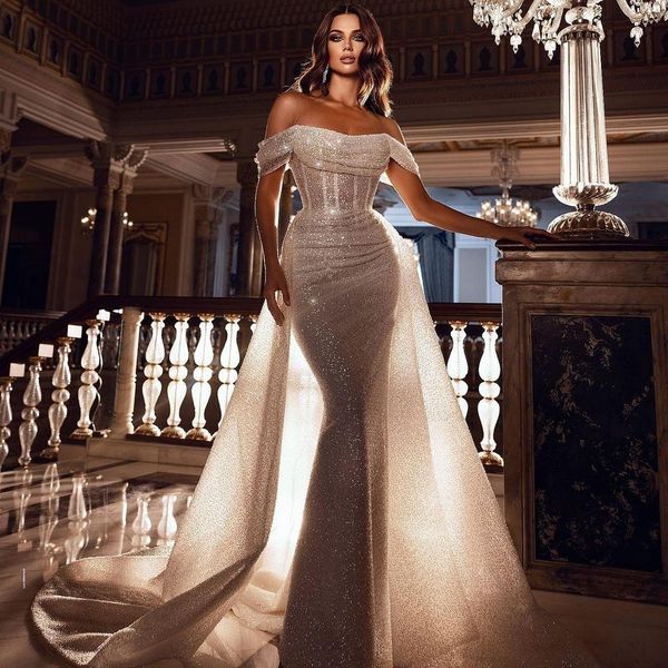 Elegantes Dubai Arabisch Bling glitzerndes schulterfreies Meerjungfrau-Hochzeitskleid Brautkleider mit langer Schleppe formelle Kleider nach Maß Robe