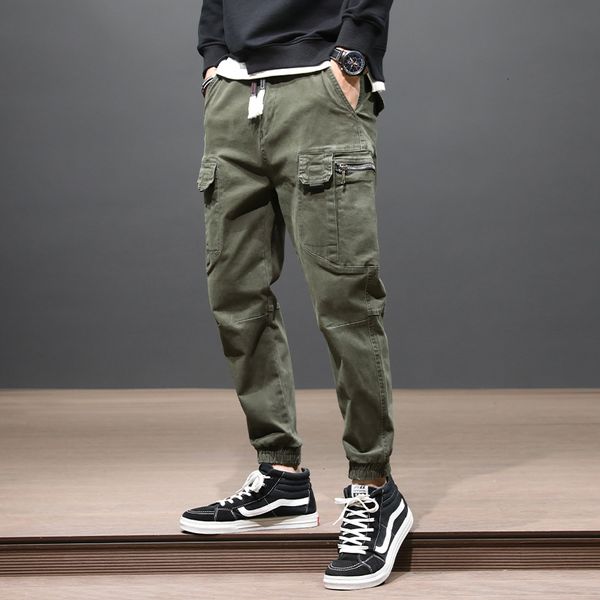 

2021 new fashion streetwear men jeans loose fit multi pockets casual cargo pants wide leg harem trousers hip hop joggers xgnl, Blue