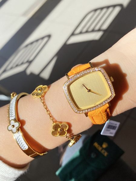 

belt watches ladies fashion luxury quartz watch ladies gift casual watch dress elegant watch waterproof design watches 229, Slivery;brown