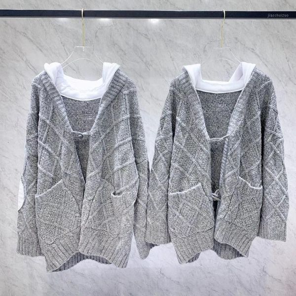 

women's casual hooded knitted coat grey white hat horn buckle1