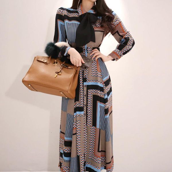 

vintage geometry print shirt dress 2021 autumn women elegant single-breasted long sleeve lapel belt bow slim swing long dress, Black;gray