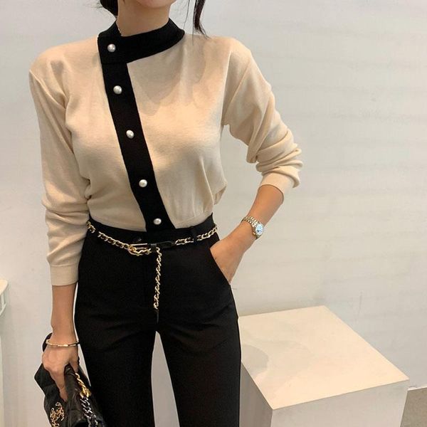 

korean version of chic retro niche design sense wild age-reducing temperament fashion single-breasted sweater top, White