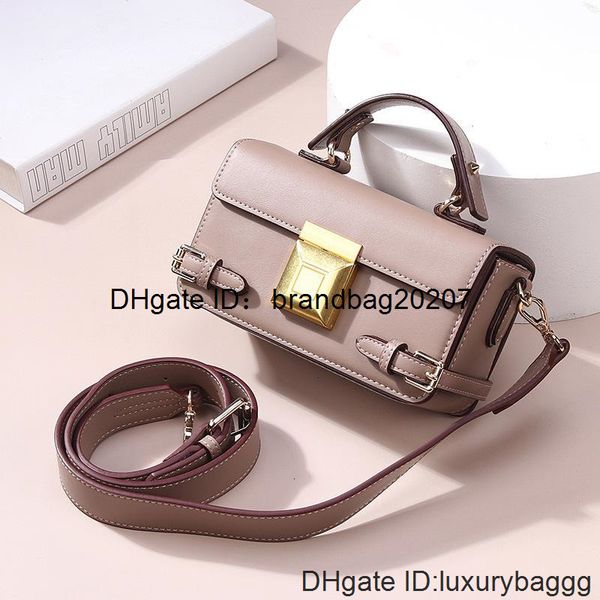 

коробка 2019 мода маленькая квадратная дикая портативная сумка для портативных мессенджеров, Black;red