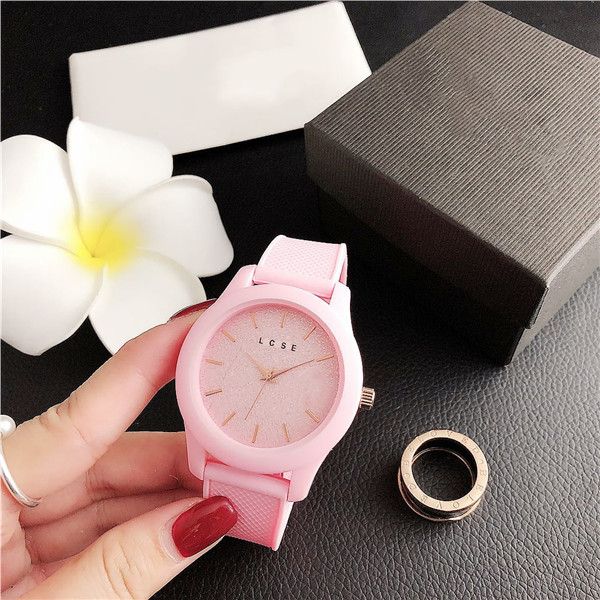 

42.8mm mens quartz watches tape wristwatches multi-color rhinestone scale dial multiple choices, Slivery;black