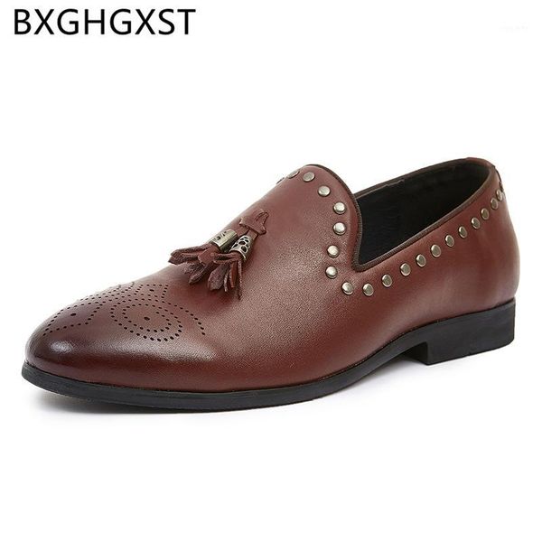 

brogue shoes men formal brown dress 2020 vintage shoes men leather italian tassel loafers office slip dress1, Black