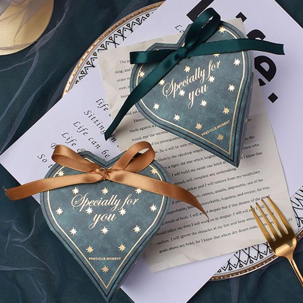

Creative Chocolate Packaging Boxes Candy Gift Box Wedding Party Decoration Birthday Handmade Loves Heart-Shaped Bronzing Packag
