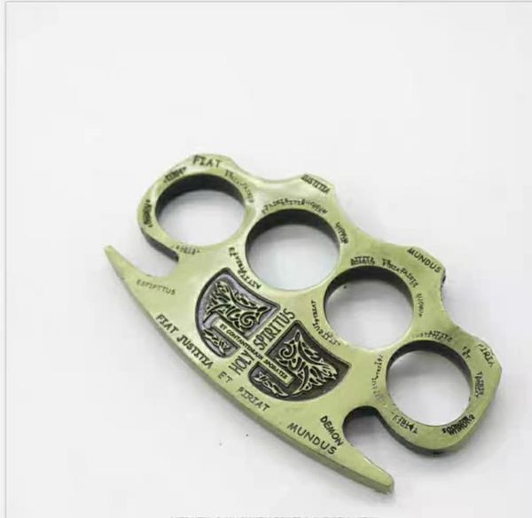 

tiger finger four finger self-defense weapons will hand in hand with the tiger finger fist buckle self-defense fighting supplies equipment05