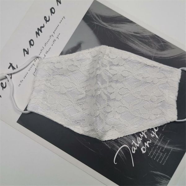 

ui9zou factory price lace masks fashion face double-layer breathable thin cotton cloth mask female dustproof ear-mounted 1 n