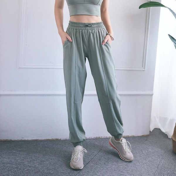 

yoga outfits attvyuga pants loose and breathable women's fashion quick-drying running, White;red