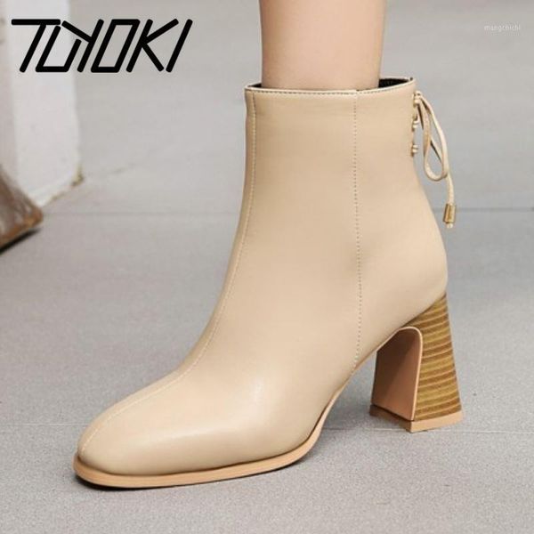 

tuyoki plus size 34-48 women high heel boots stage heel zipper women ankle boots fashion party winter shoes footwear1, Black