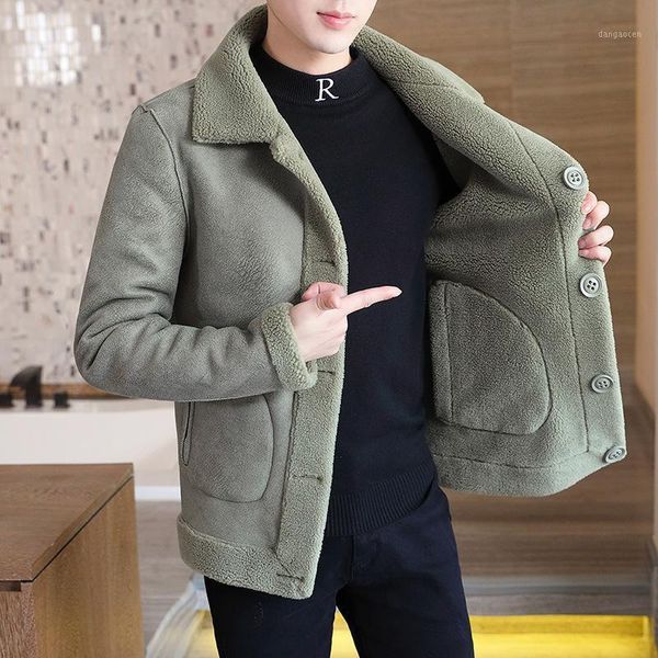 

the new 2021 winter jacket fur a body double a man wear men's young lambs wool coat to keep warm the cold1, Black;brown