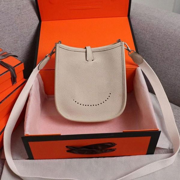 

designer luxury bag designers handbag family ligt luxurys leater women's mini cowide evelyn single soulder messenger hollow bucket bag