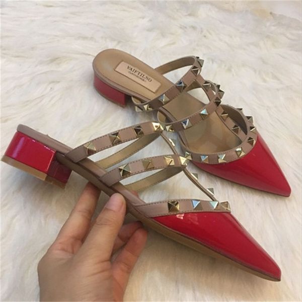 

mark see right rivet slippers fashion women's sandals pointed to flat wedding shoes 34-43. xggn, Black