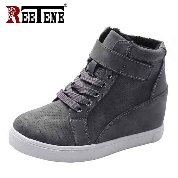 

REETENE Comfort Boots Women Warm Thick Plush Women'S Boots Waterproof Wedge Female Non-Slip Shoes For Women, Black