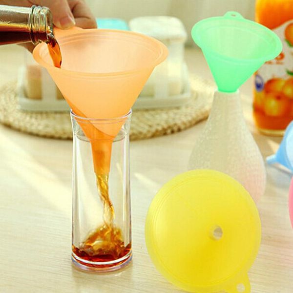 

5pcs plastic liquid oil funnels household liquid dispenser multi function plastic funnel kitchen tools lab bbyyau