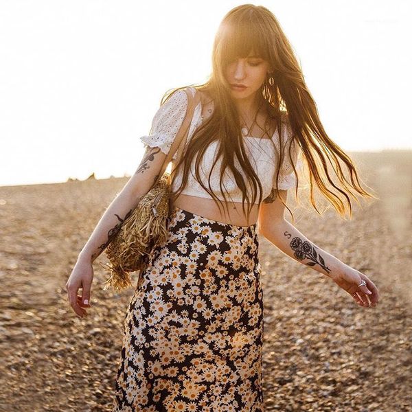 

skirts womens nuaghty daisy print sweet elegant lady trumpet street wear 2020 summer vacation white skirt fashion knee-length1, Black