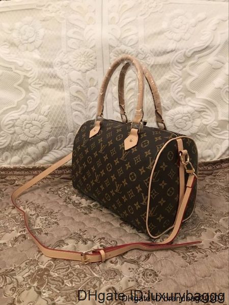 

hot designer 2020 сумка crossbody роскошные мода женщины сумки кошелек большие грузоподъемные томаты бесплатная доставка, Black;red