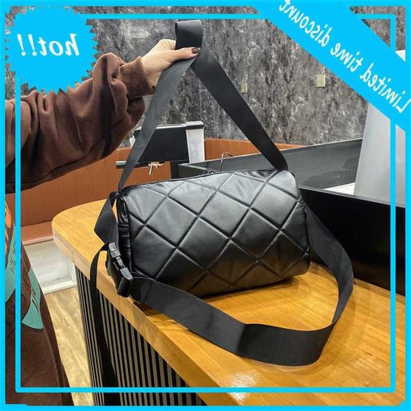 

large capacity pu leather crossbody for 2021 new ladies handbags shoulders casual travel handling tasks women