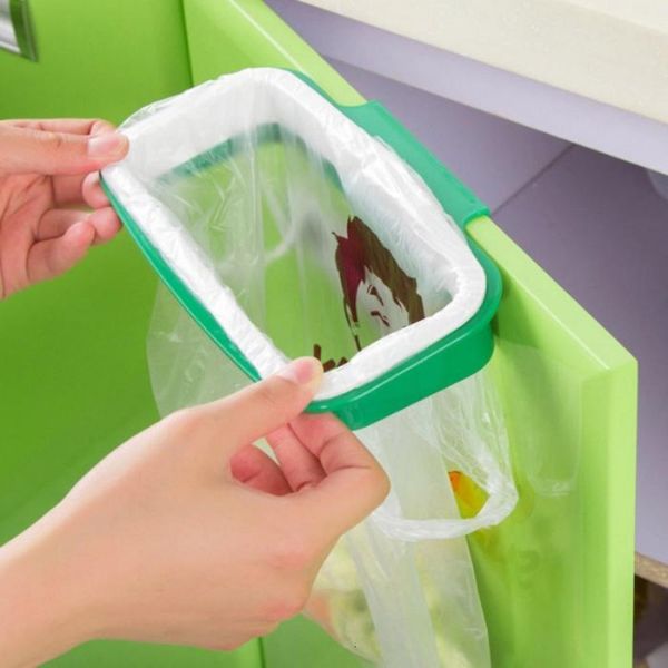 

factory pricecreative kitchen cupboard cabinet tailgate stand storage garbage holder hanging bags bag clip trash rack