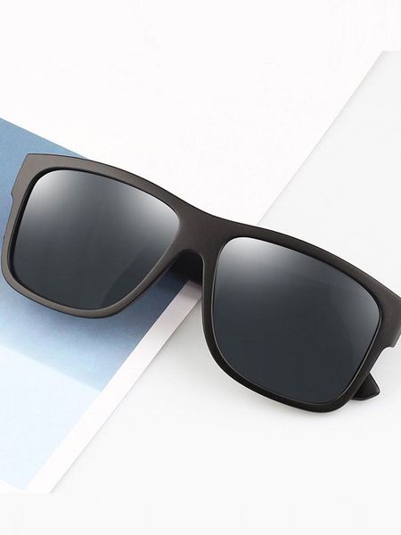 

2020 новый корейский модный поляризованный пилот мужские модные путешествия вождения солнцезащитные очки