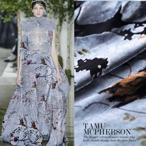 

114 cm hollow burnout velvet fabric high-end drape velvet fabric breathable comfort cheongsam dress silk silk cloth1, Black;white