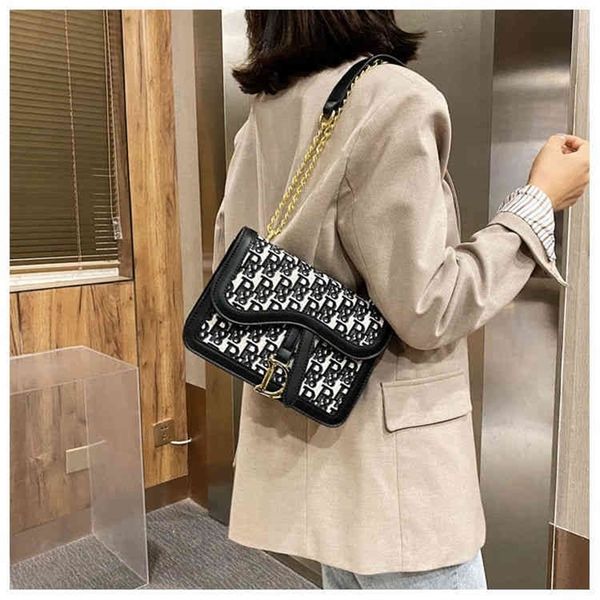 

sale 90% off autumn winter new fashion personalized chain messenger bag design net red single shoulder hand