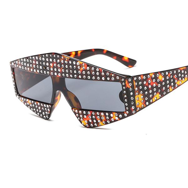 

designer fashion italy brand designer diamond square sunglasses women fashion catwalk sun glasses female cool goggle gafas de sol w102, White;black