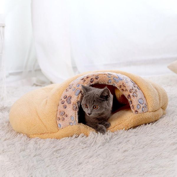 

1pcs houses for cats pet products warm soft cat house pet sleeping bag lovely hamburger keep warm dog kennel bed size s/m1
