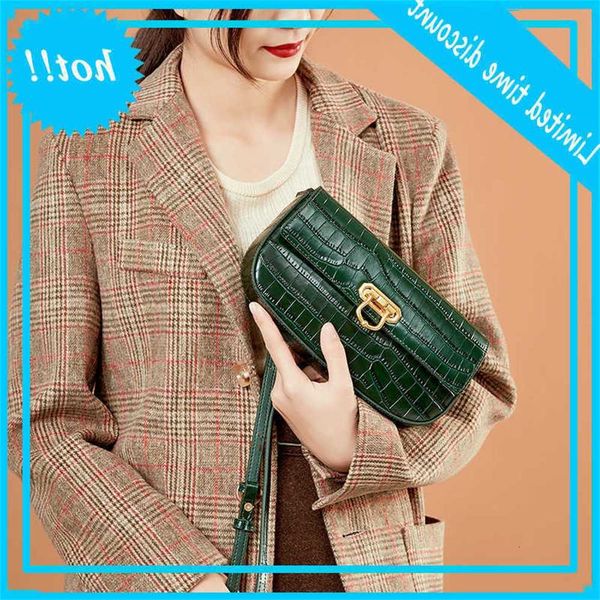 

2021 new crocodile single shoulder saddle fashion simple women's leather bag