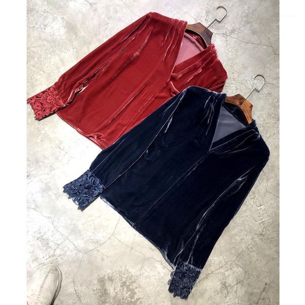 

12.12 2020 new fashion silk velvet heavy industry embroidery cuff shirt v-neck long sleeve velvet blouse1, White