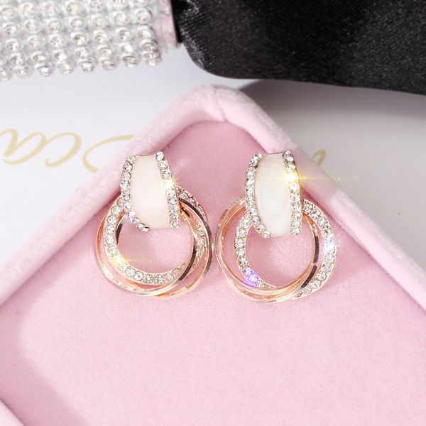 

atmosphere diamond stud earrings women temperament earrings simple personality female earrings fashion jewelry, Golden