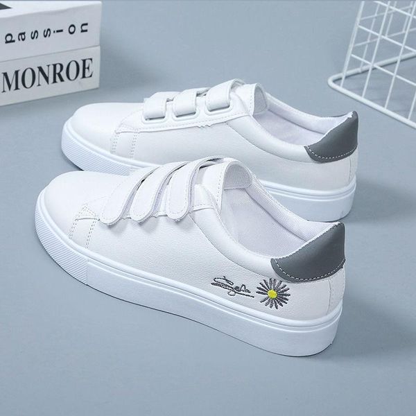 

белые туфли женская весна новая дикая студенческая обувь женский работка маленькие кроссовки прилив летний белый, Black