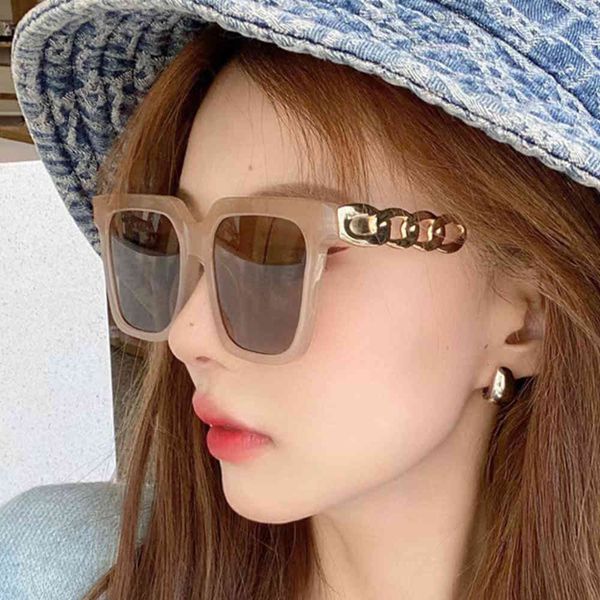 

2022 new fashion square sunglasses metal chain leg sun ins net red sunglasses, White;black