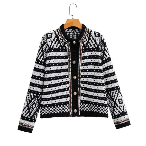 

2021 new autumn new streetwear sweater around neck cardigan knitted or crocheted female jacket, White;black