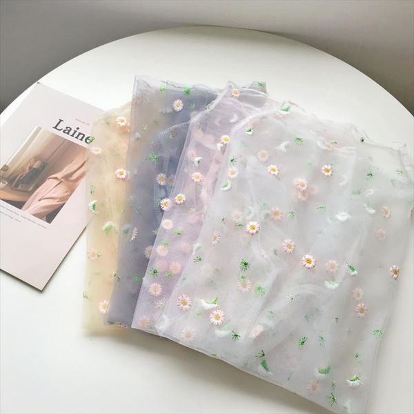 

женщины mesh see through рубашки daisy вышивки sunscreens рубашки женщин с длинным рукавом чистая пряжа блузы лето вышитые tops, White