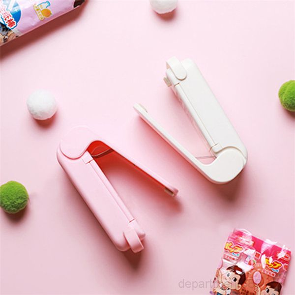 

mini portable bag resealer sealing handheld heat sealer plastic storage bags keep food fresh kitchen accessory seal tool owb2906