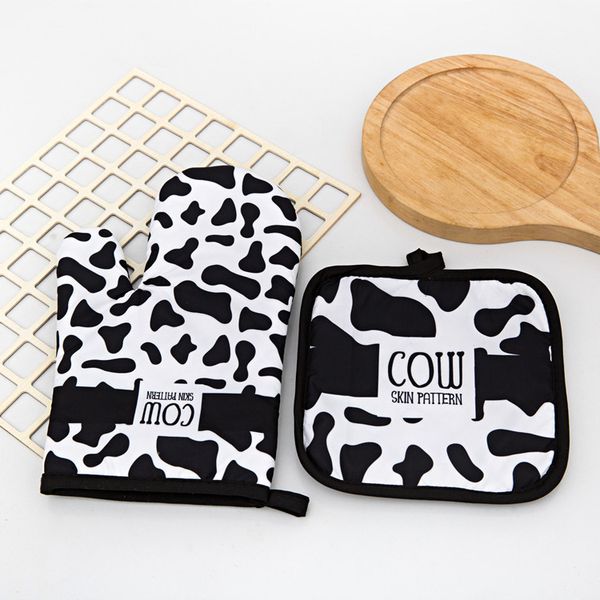 

cheetah print kitchen gloves, you two, insulation pillow, microwave gloves, oven