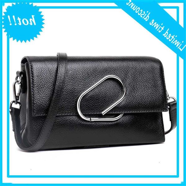 

korean 2020 winter new fashion paper clip hand versatile chain one shoulder cross small square bag