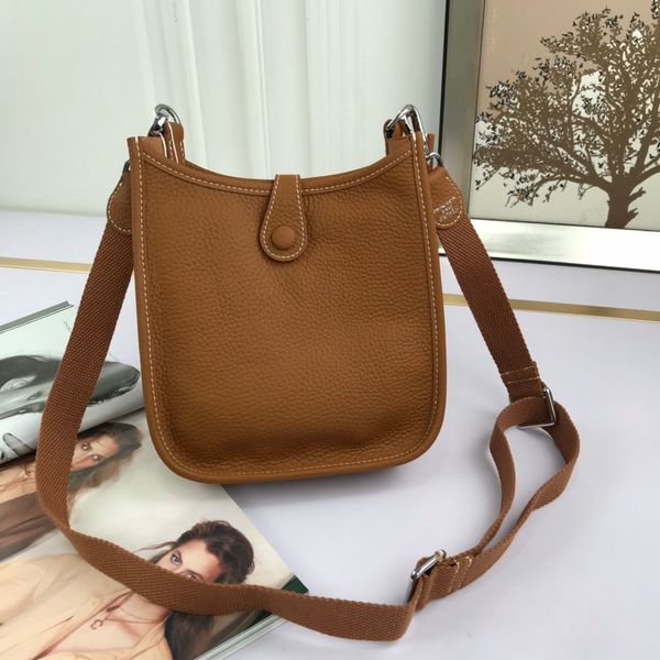 

brown leather ladies shoulder bag handbag wallet backpack main card holder duffle bag women handbags handbag horsebit card holder new, Black;white