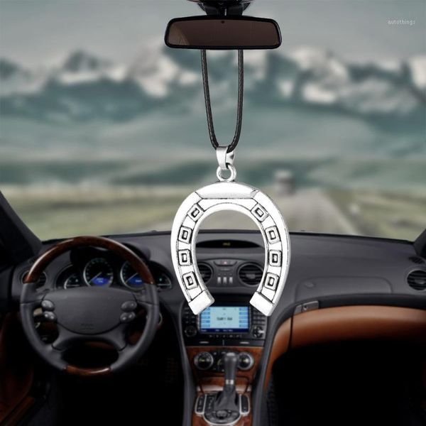 

car pendant russia house horseshoe ornaments interior rearview mirror decoration hanging decor lucky family gift car accessories1