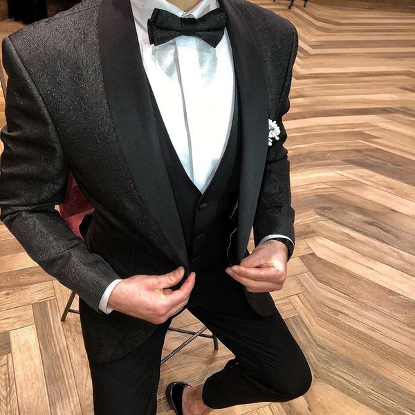 2021 Negro Mens Suits Melhor Homem Noivo TuxeDos Traje Fase Terno Casamento Fatos para Homens 3 Peças (Casaco + Colete + Calças)