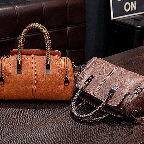 

2020 new retro boston bag patent leather luxury handbags women messenger bags designer shoulder bag female tote woven handbag