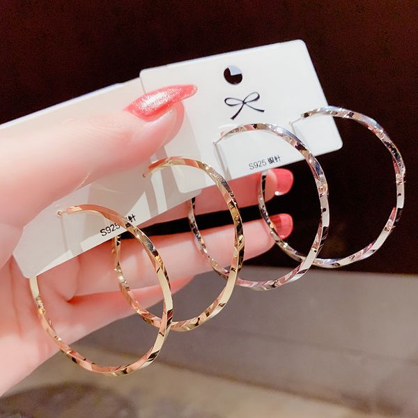 

new texture twisted personality exaggerated big hoop earrings earrings ear ring buckle s925 pin female, Golden;silver