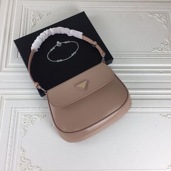 

new arrive women handbags milan style fashion totes cute fashion woman bags size 22cm model 1bd311