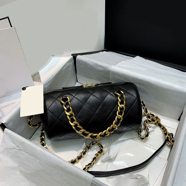 

new style shoulder bag 189920 feeling of restoring ancient ways the body feels great pair with classic vintage hardware a simple universal