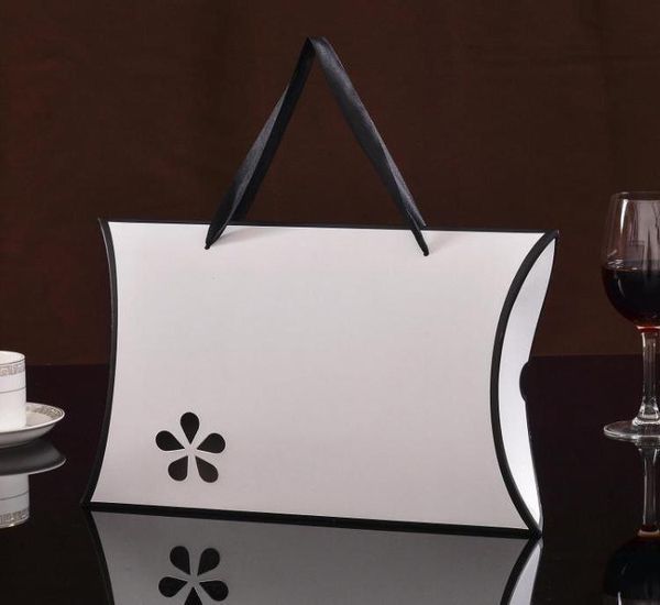 

pillow shape scarves box hollow flowers paper packaging boxes white black color large gift box with handle sn1948 wholesale