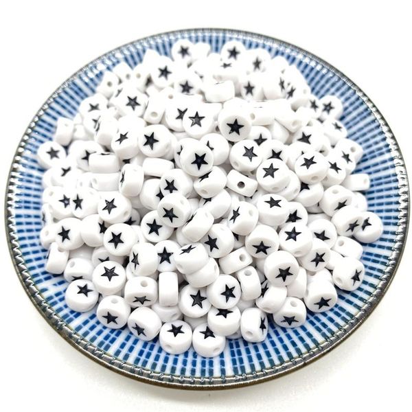 

100 шт. / лот 7 мм акриловые разнесенные бусины круглая форма любовь сердце сердца для ювелирных изделий diy handmade charms bracte sqcucs p