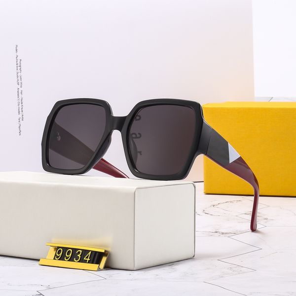 

2021 new luxurys designers popular women sunglasses charming fashion sunglasses uv protection sunglasses come with package, White;black